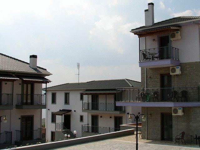 Amfithea Hotel Ioannina Exterior foto